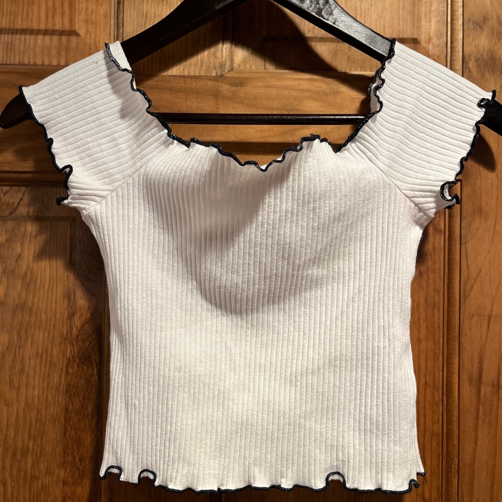 Zara Off The Shoulder White Crop Top